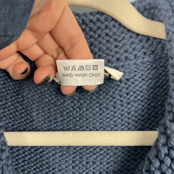 Marion Foale Knitwear 100% wool made in England knit cardigan sweater